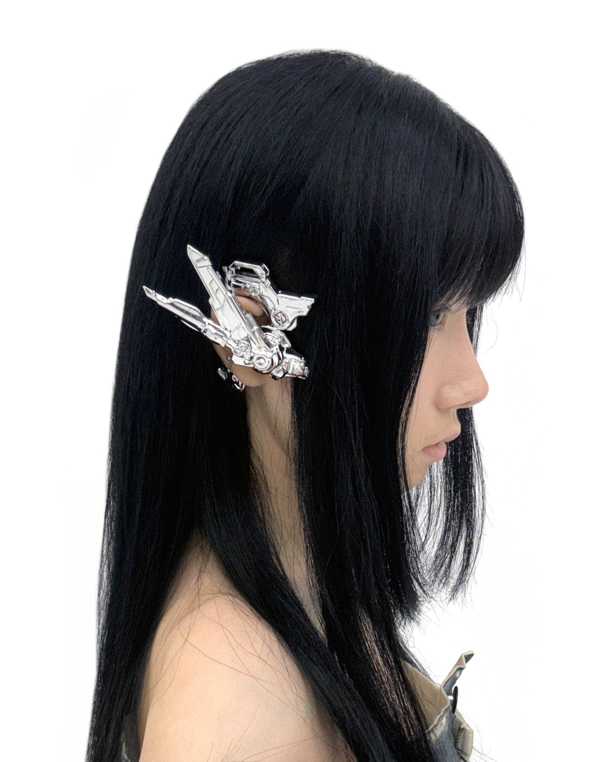 VIRTUAL ANGEL EAR CUFF